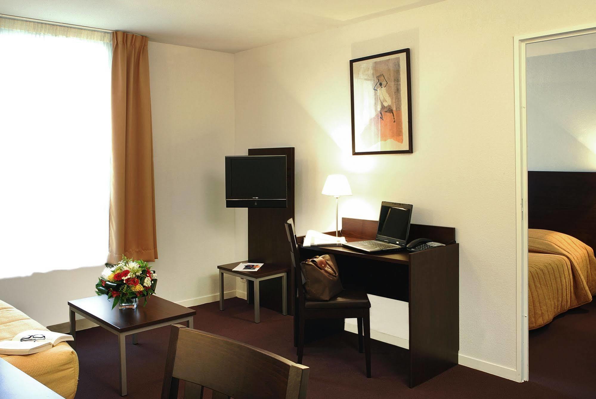 Aparthotel Adagio Access Paris Saint-Denis Pleyel Bilik gambar